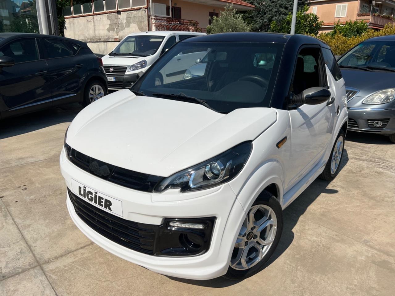 Ligier js 50 sport white 2022 15000 km