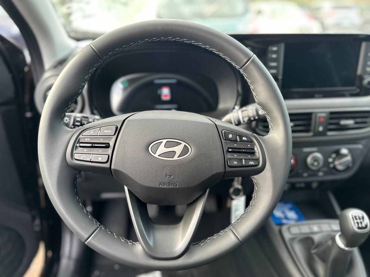 HYUNDAI i10 III 2023 - i10 1.0 mpi Connectline 63cv