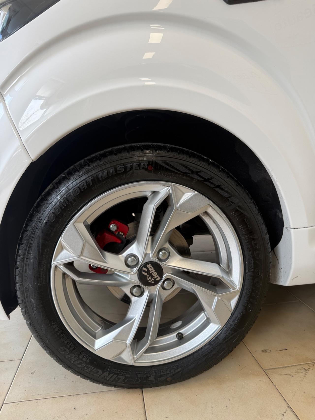 Ligier JS JS50 Progress Sport