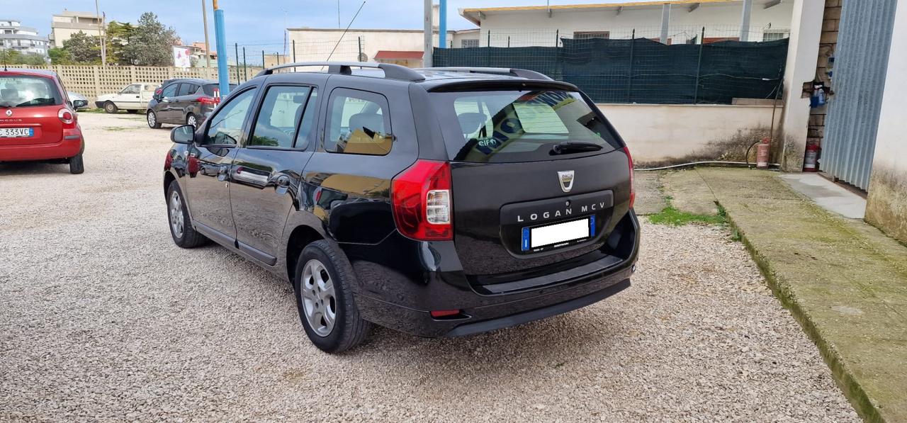 Dacia Logan 1.5 dCi 90CV Start&Stop La Gazzetta dello Sport 2015