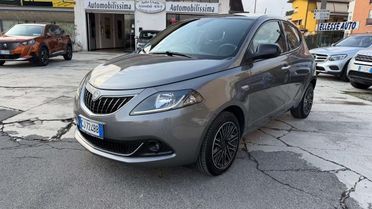 Lancia Ypsilon Ypsilon III 2021 1.0 firefly hybrid Silver s