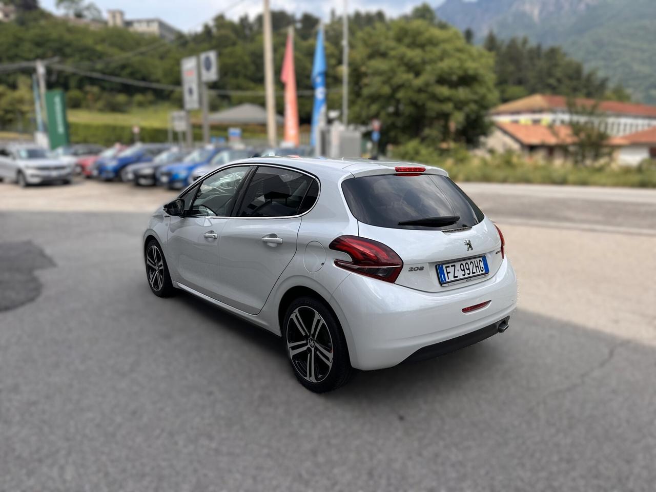 Peugeot 208 BlueHDi 100 Stop&Start 5 porte GT Line