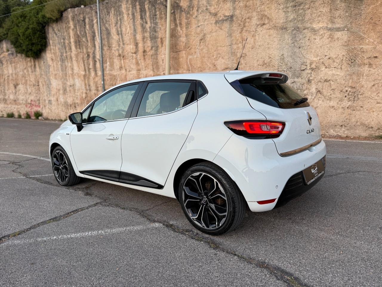 Renault Clio/1.5 75CV/CERCHI 17/FULL LED/RETROCAMERA