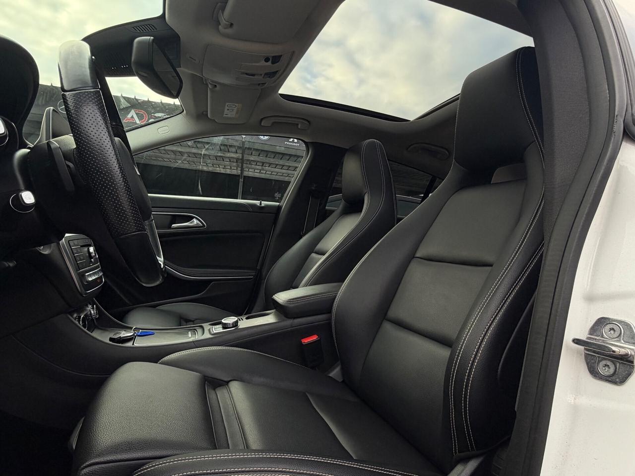 Mercedes CLA 200d 4Matic Premium AMG