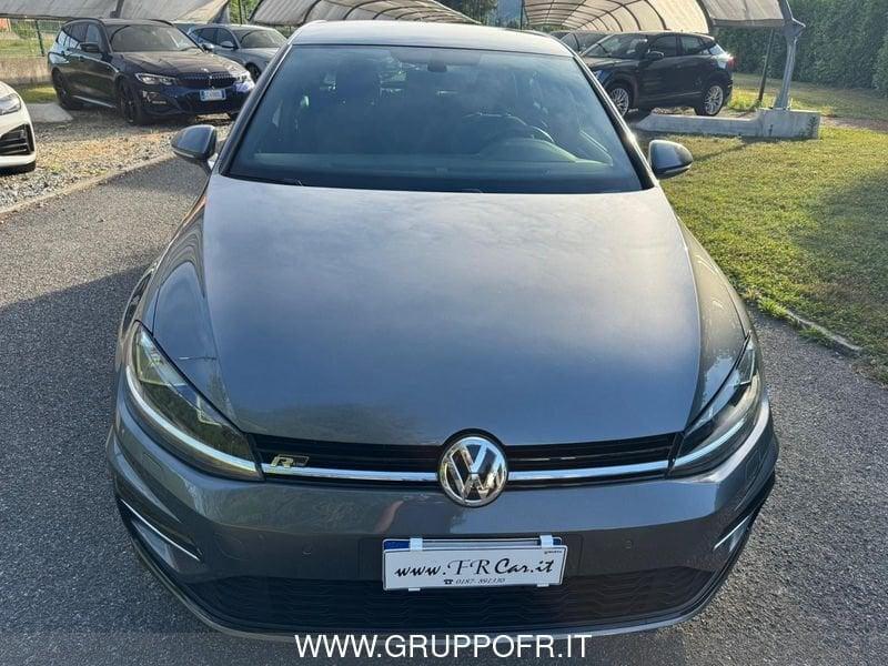 Volkswagen Golf 1.5 TSI R line