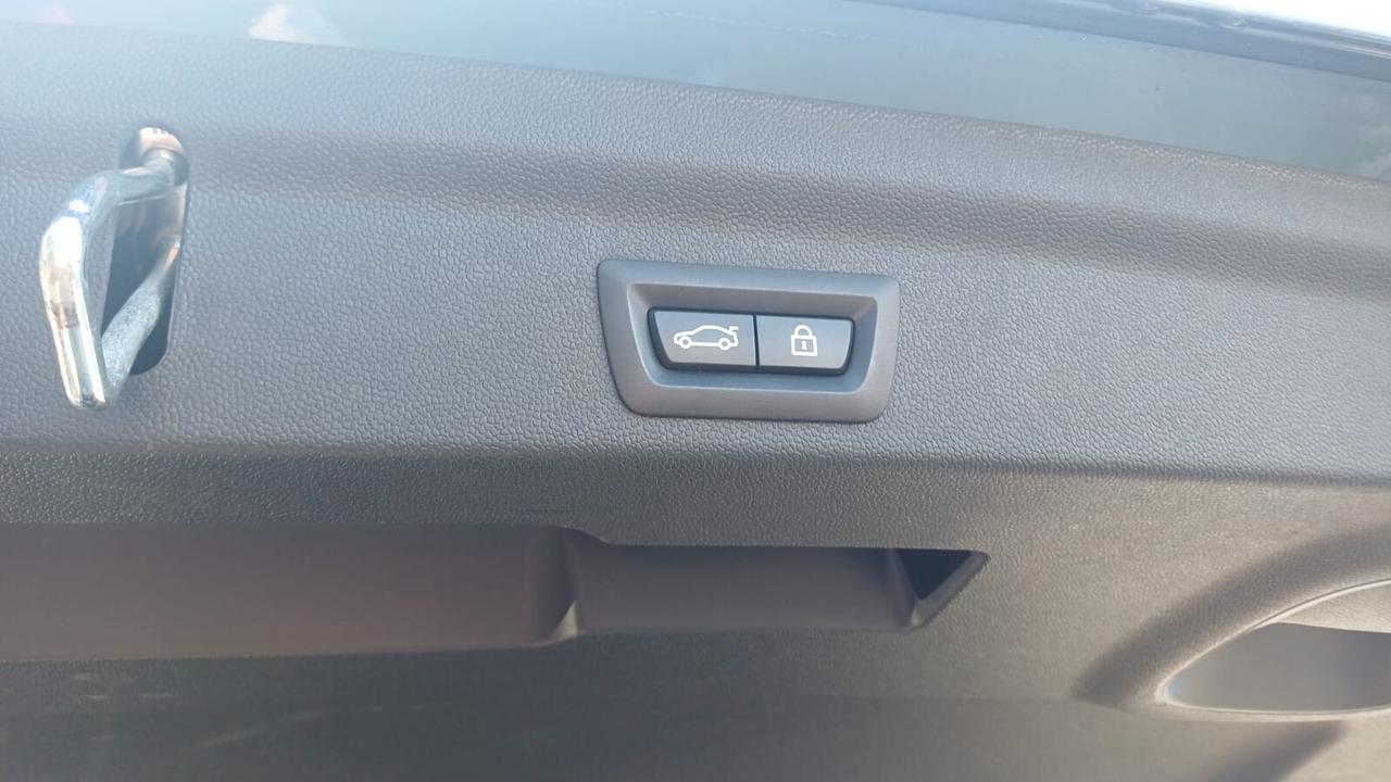 Mini Cooper D Countryman 2.0 Hype PERFETTA PARI AL NUOVO