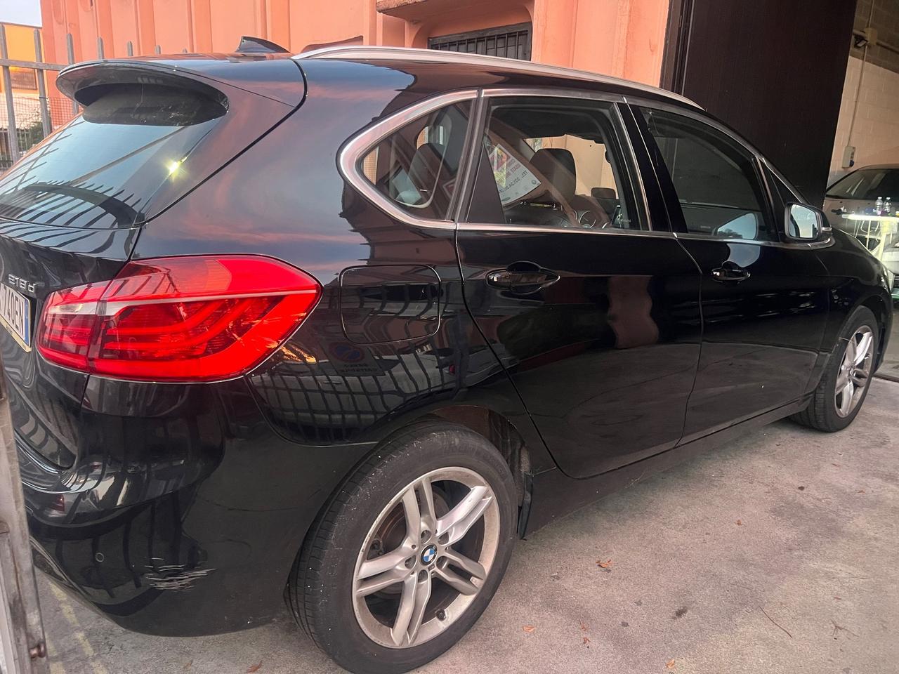 Bmw 218d active tourer Advantage