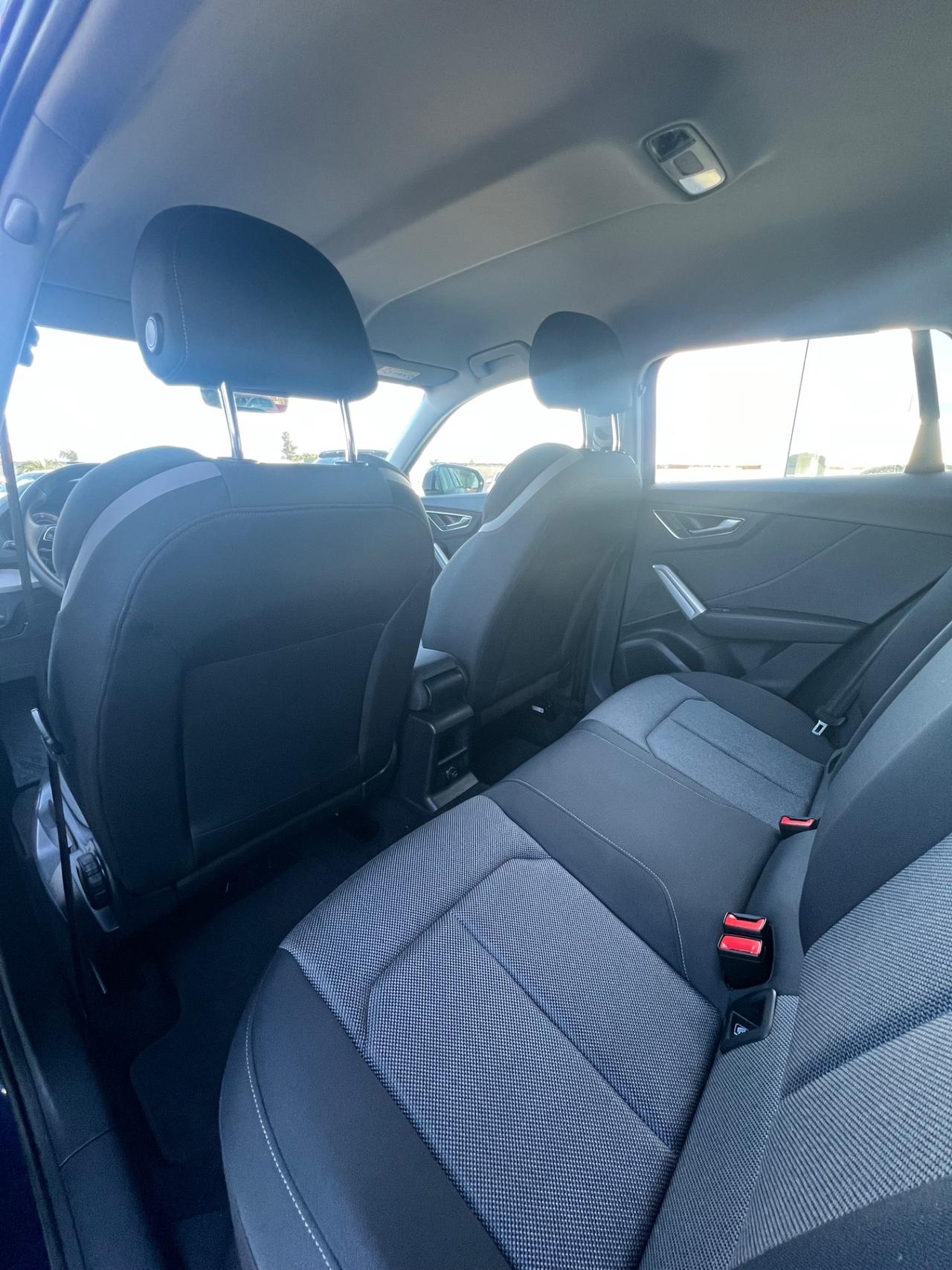 Audi Q2 35 TDI S tronic Business Advanced