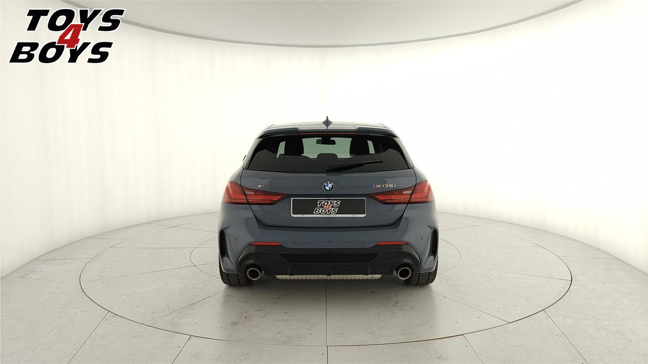 BMW Serie 1 F40 - M 135i xdrive auto