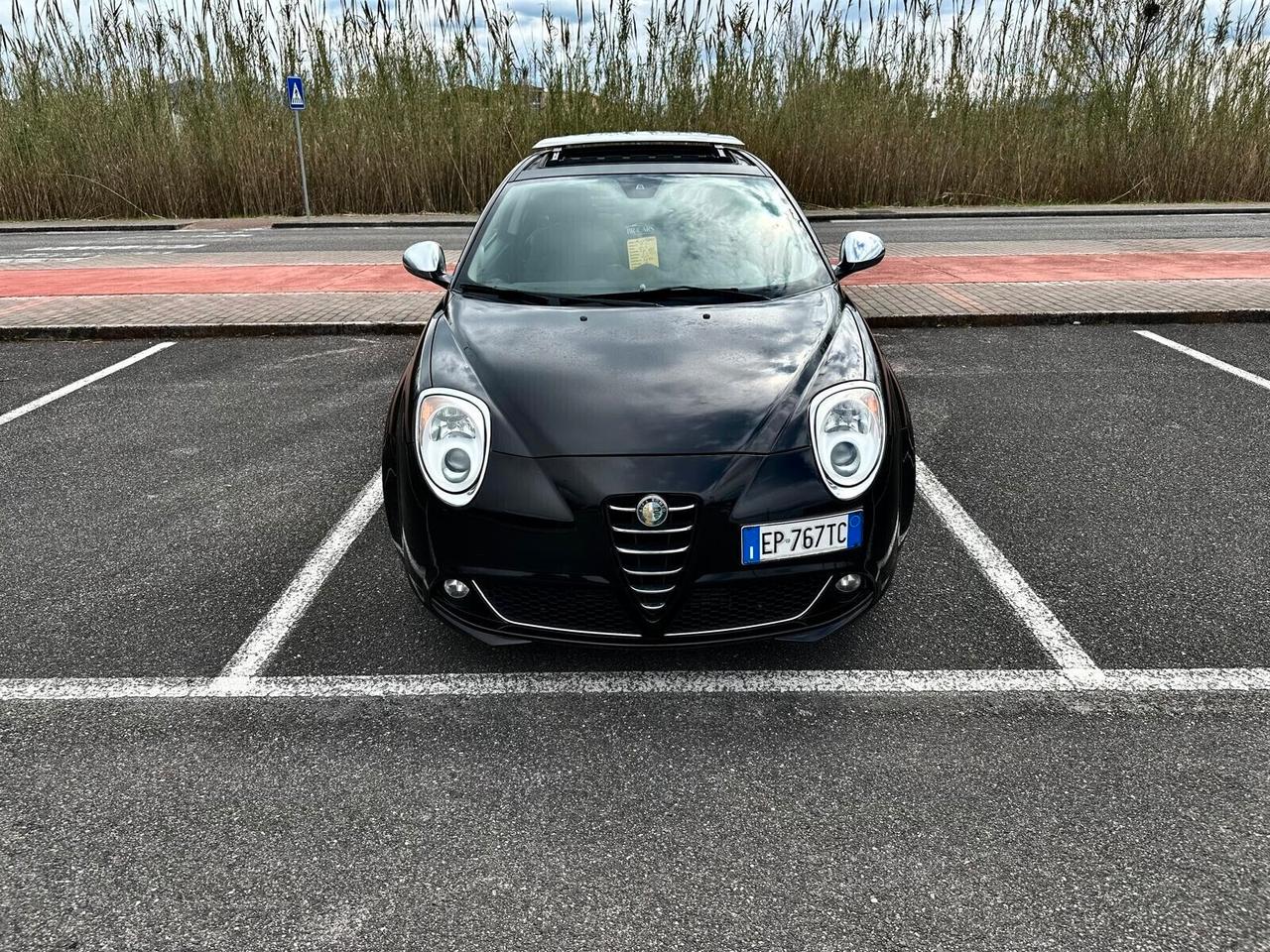 Alfa Romeo MiTo 1.3 JTDm-2 95 CV S&S Distinctive - SPORT PACK