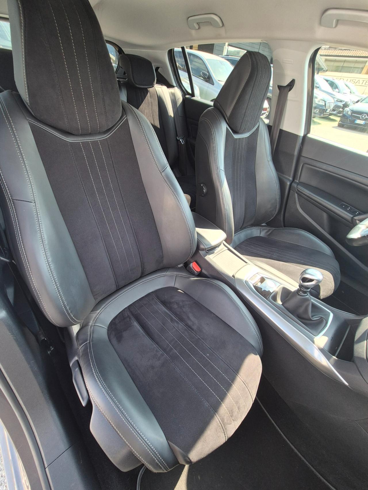 Peugeot 308 BlueHDi 120 S&S Allure