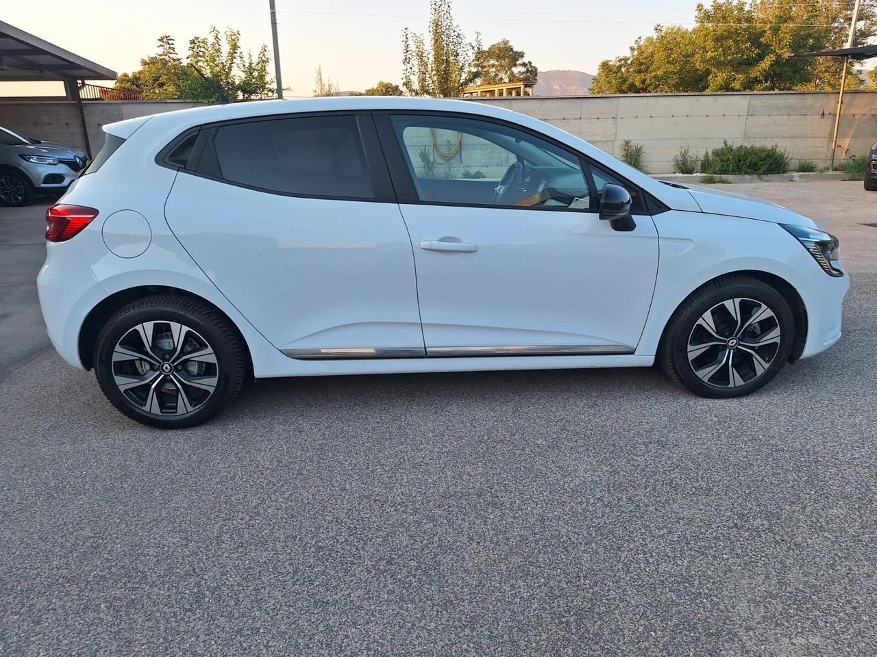 Renault Clio EVOLUTION 1.5 dCi 100cv NAV - 2023