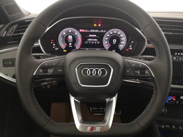 AUDI Q3 Sportback 35 2.0 tdi Identity Black quattro s-tro