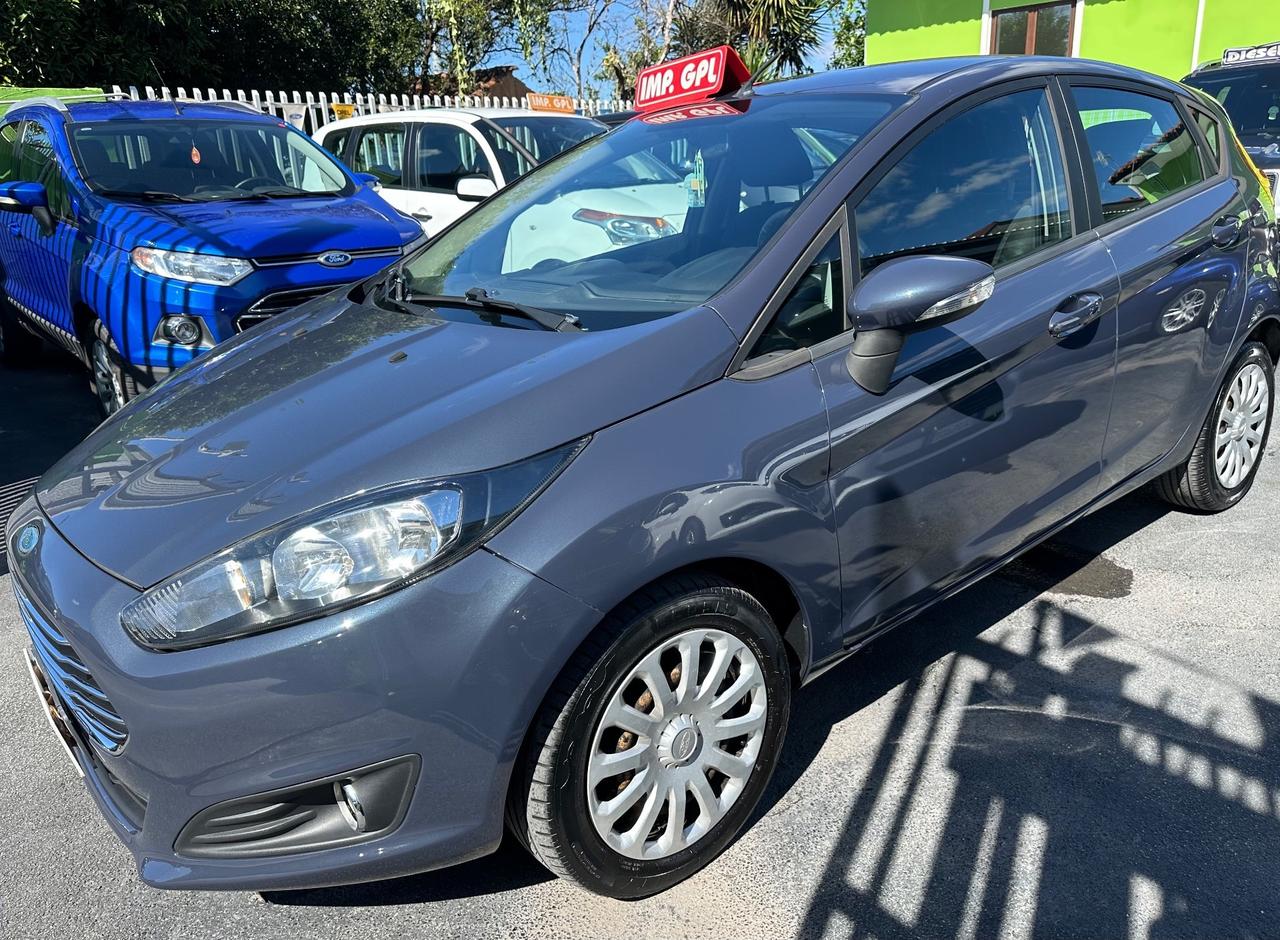 Ford Fiesta 1.4 5 porte Bz.- GPL 2015 150.000 KM
