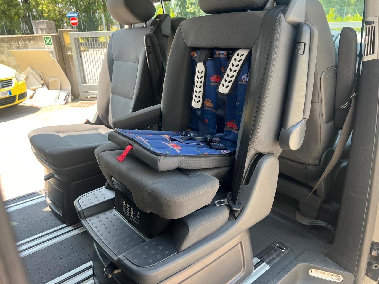 Volkswagen T5 MULTIVAN T5 CARROZZERIA NUOVA E MOTORE