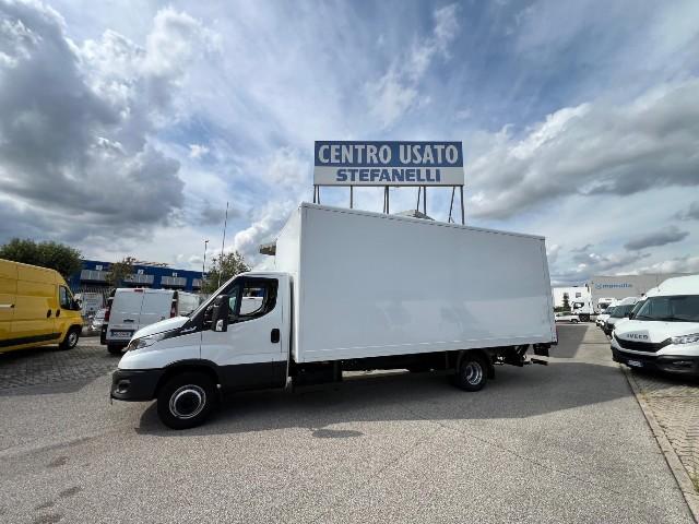 Iveco DAILY 70C18HA8/P BOX + SPONDA