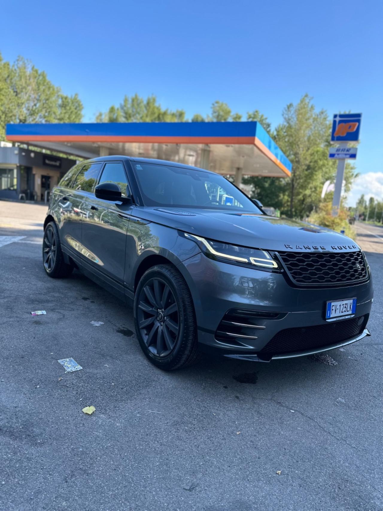 Range Rover Velar 2.0D I4 240 CV R-Dynamic SE