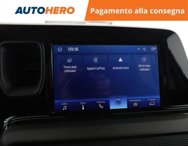 FORD Tourneo Courier 1.0 EcoBoost Titanium