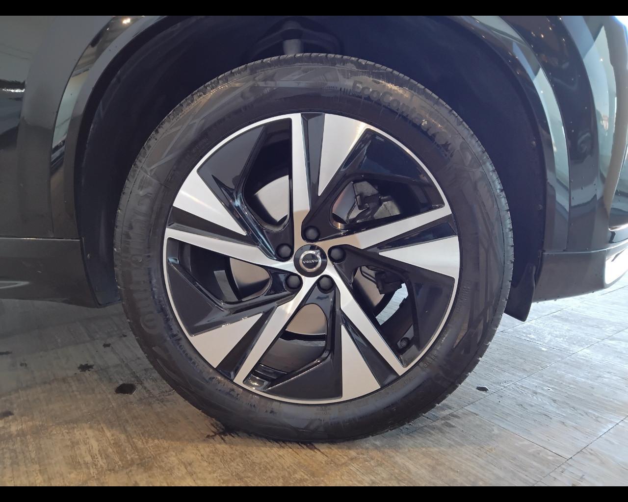 VOLVO XC90 II 2015 - XC90 2.0 b5 R-design awd 7p.ti geartronic my20