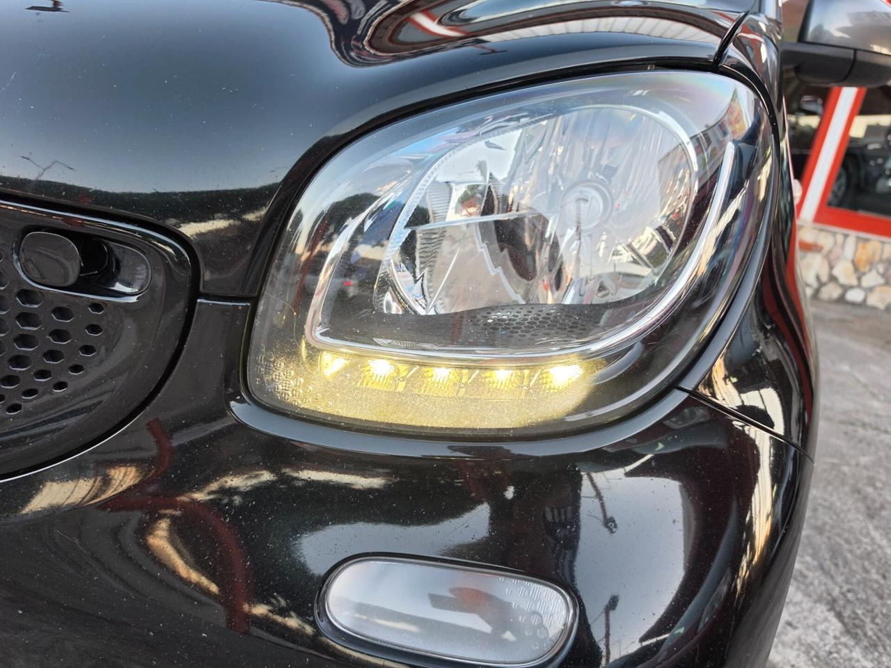 Smart Forfour 900 benzina 11/2016 Cv90 AUTOMATICA