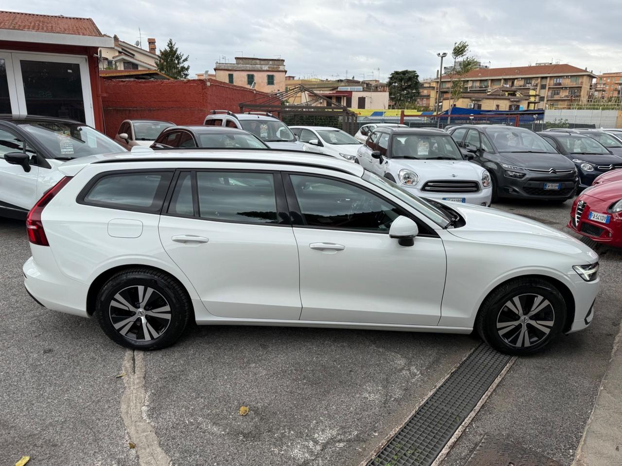 V60 D3 Geartronic Business Plus-unipro-rate-