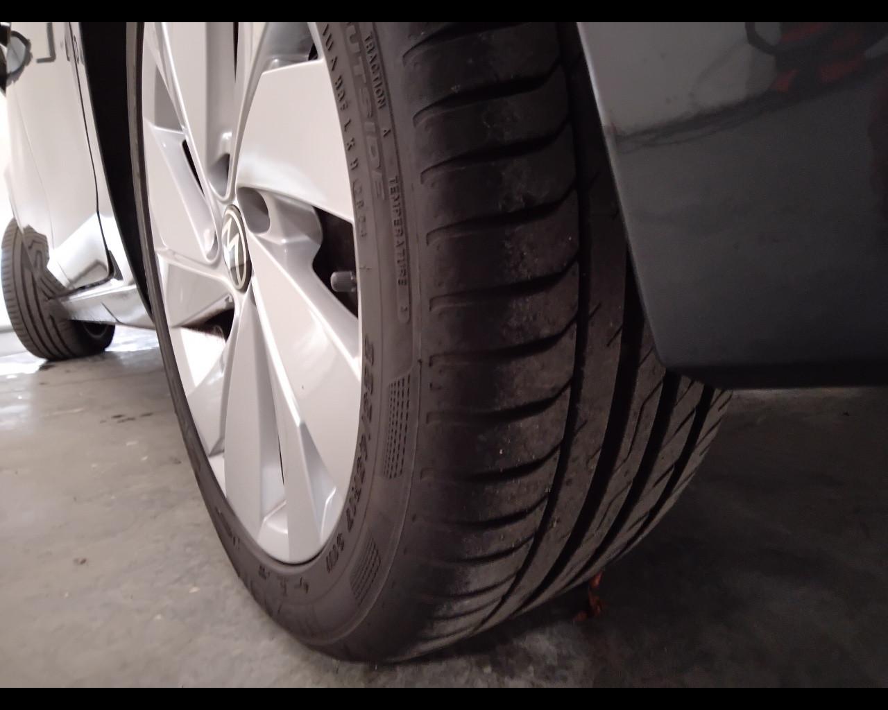 VOLKSWAGEN Golf VIII 2024 - Golf 2.0 tdi Style 150cv dsg