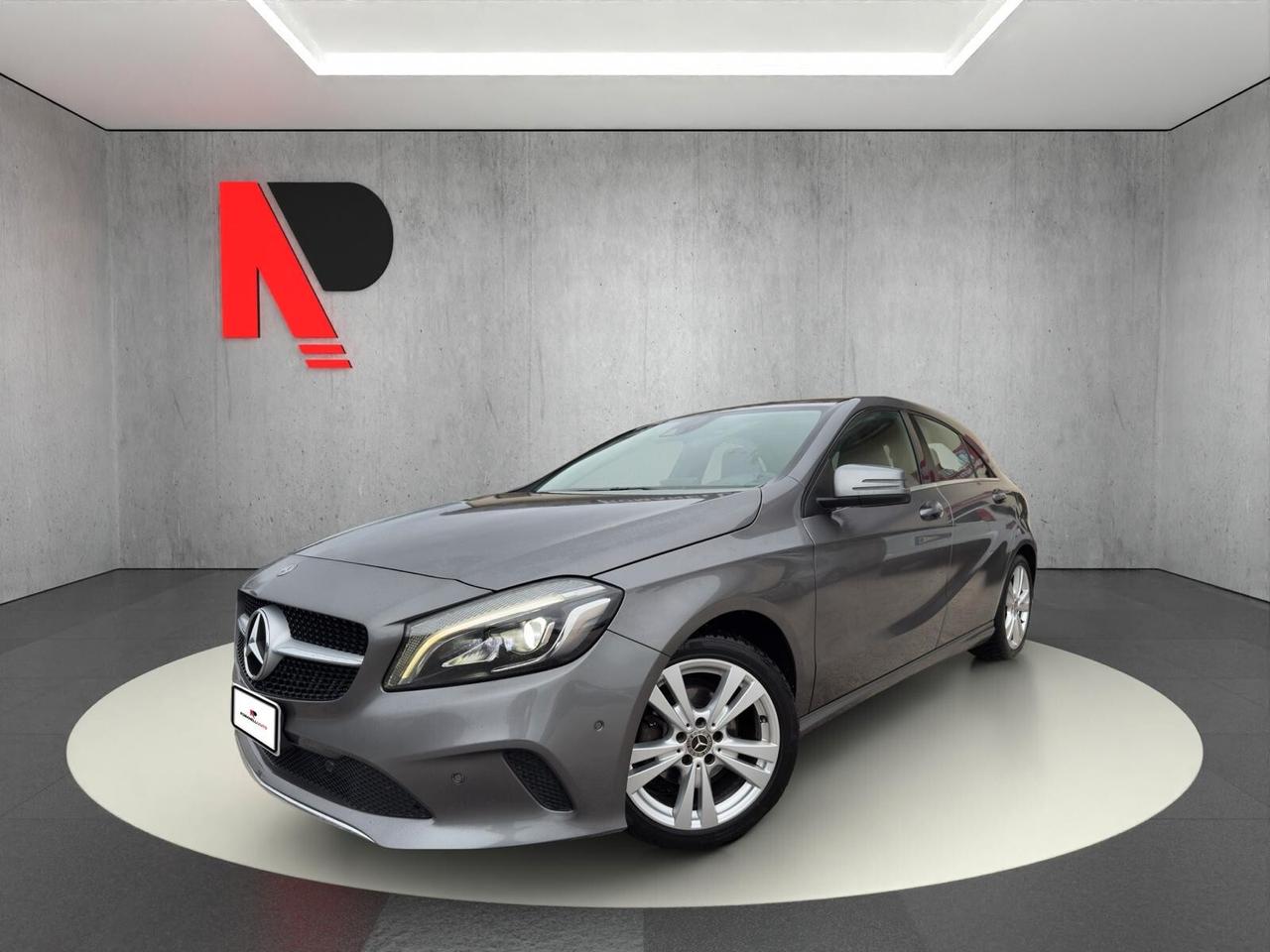 Mercedes-benz A 180 d Automatic Premium