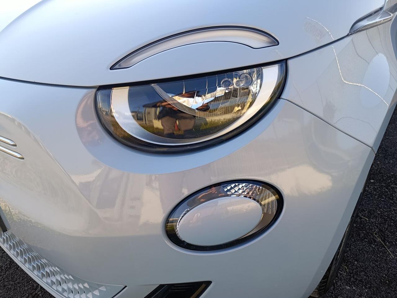 Fiat 500 42 kWh La Prima