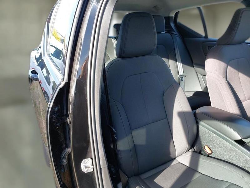 VOLVO XC40 T5 Plug-in Hybrid auto Recharge Inscription Expression