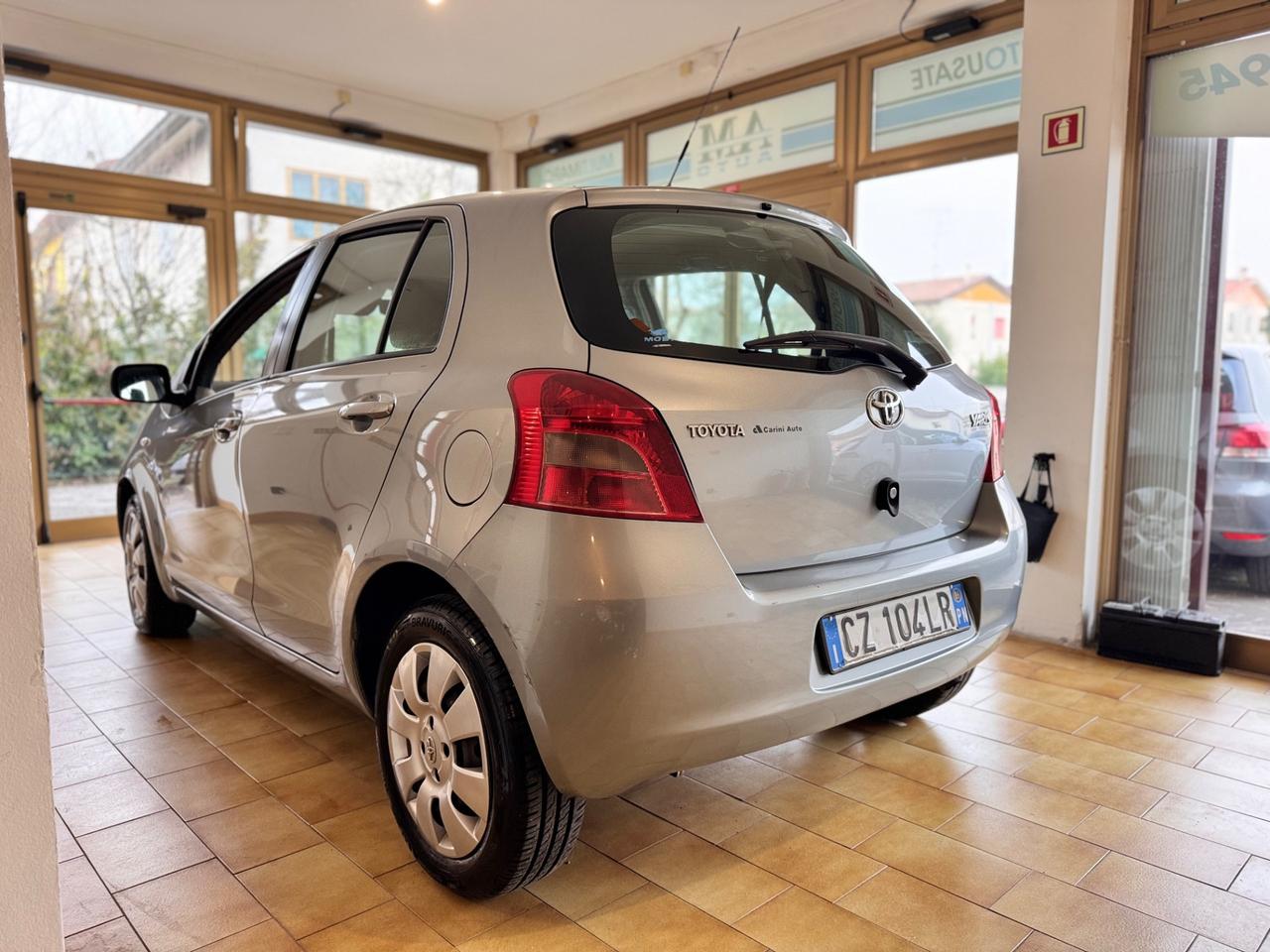 Toyota Yaris 1.3 5 porte