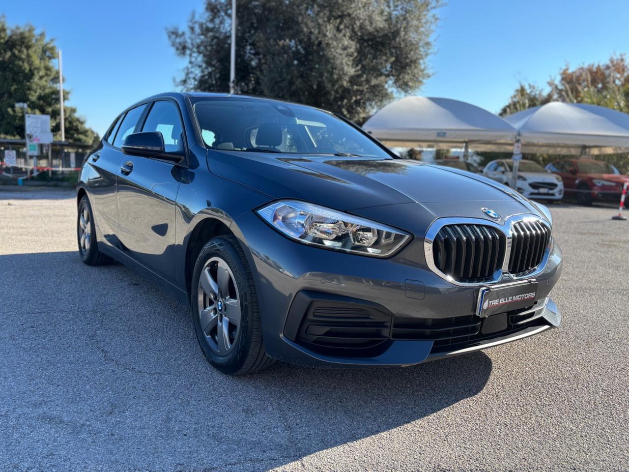 Bmw 116 116d 5p. Business Advantage