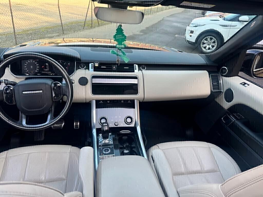 Land Rover Range Rover Sport 3.0 SDV6 HSE Dynamic