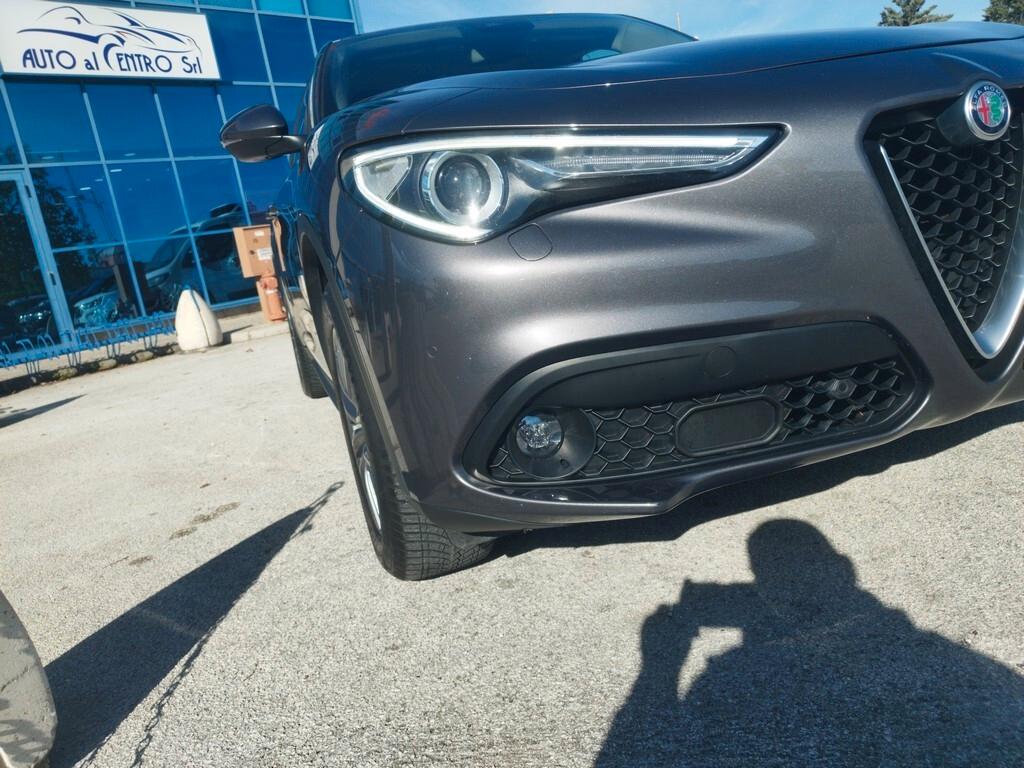 Alfa Romeo Stelvio 2.2 Turbodiesel 210 CV AT8 Q4 Executive