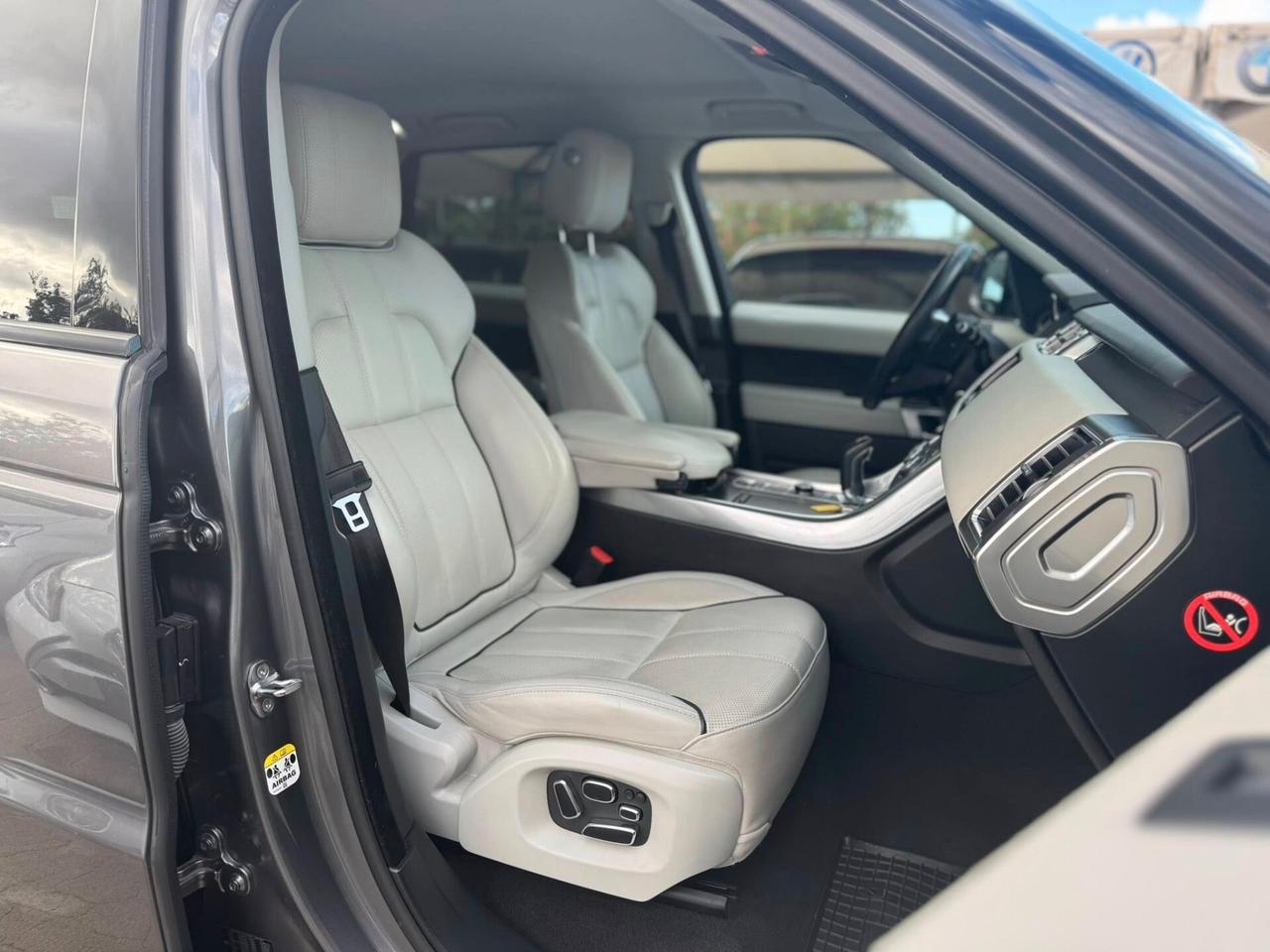 Land Rover Range Sport 3.0 TDV6 HSE Dynamic
