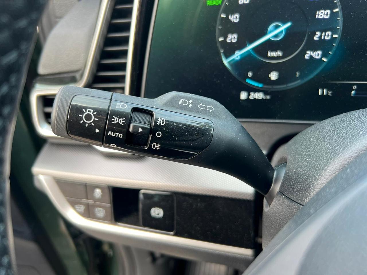 Kia Sportage 1.6 TGDi HEV AT GT-line Plus