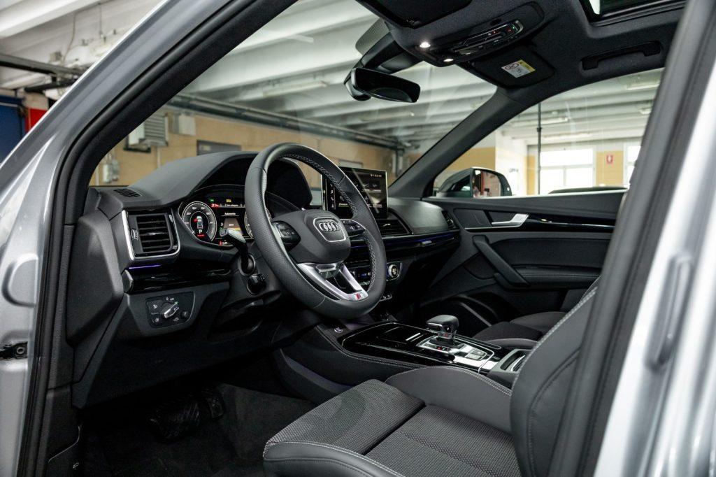 AUDI Q5 SPB 50 TFSI e quattro S tronic Identity Black