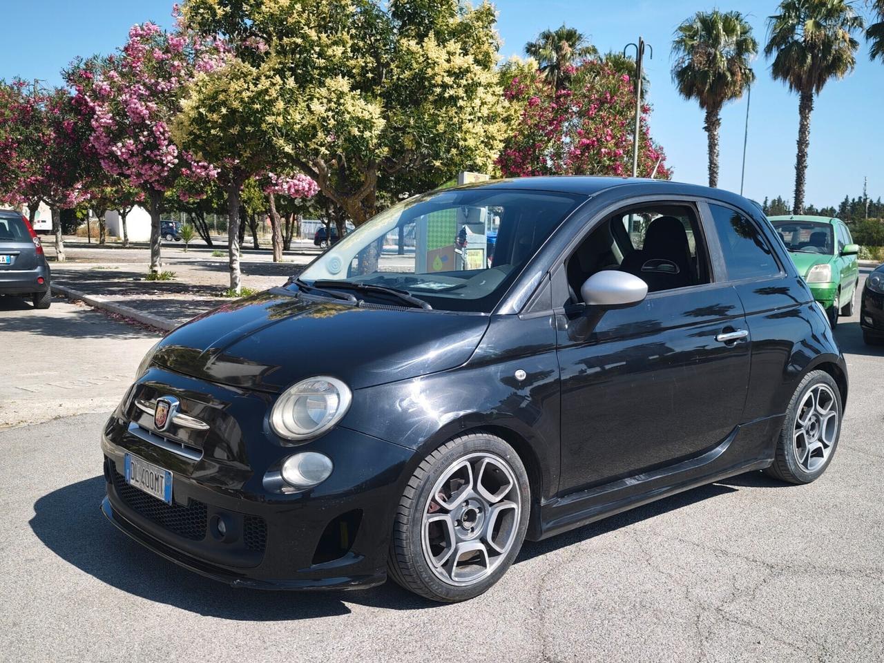 Fiat 500 1.3 mjet 75cv diesel Allestimento Abarth