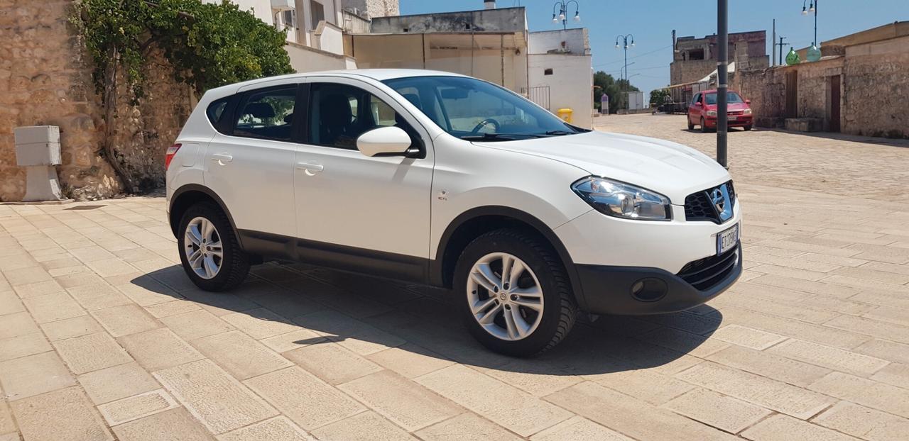 Nissan Qashqai 1.5 dCi DPF Tekna