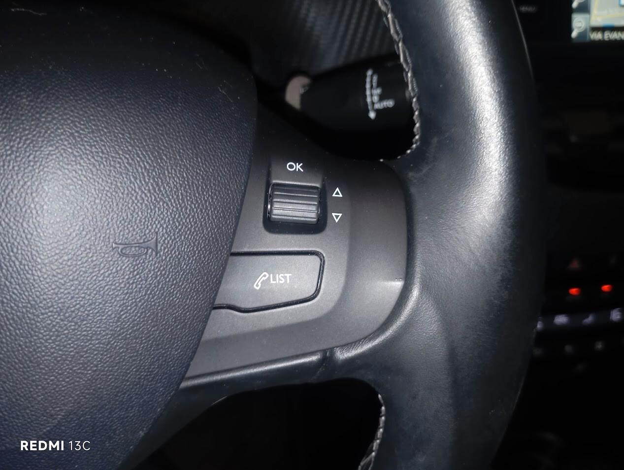 PEUGEOT 208 DEL 2016 1200 BENZINA 30.000 KM