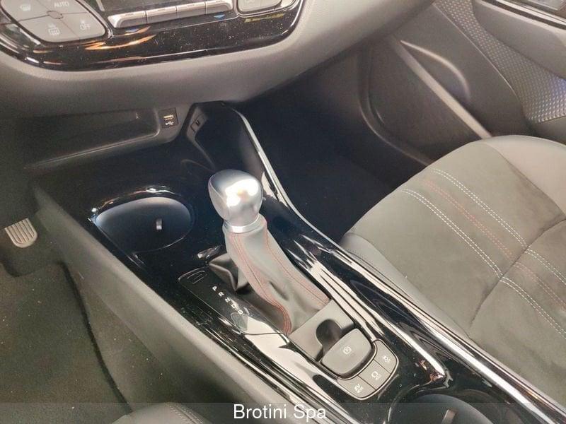 Toyota C-HR 1.8 Hybrid E-CVT GR-S
