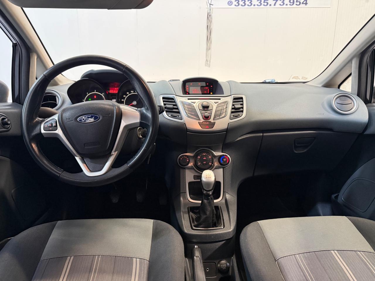 Ford Fiesta 1.4 TDCi 68CV 5 porte Titanium