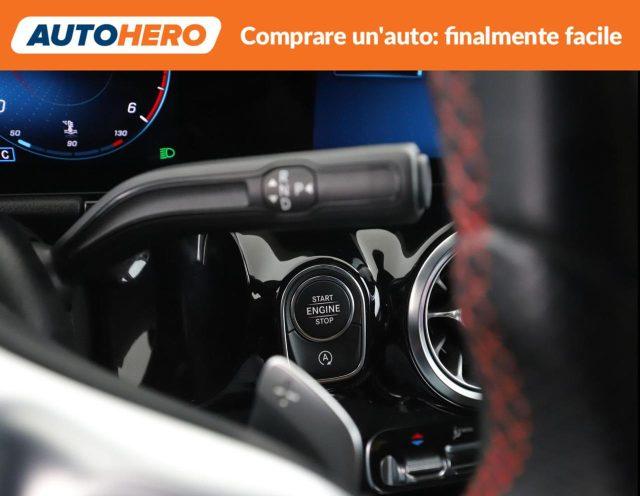 MERCEDES-BENZ GLA 200 d Automatic Premium