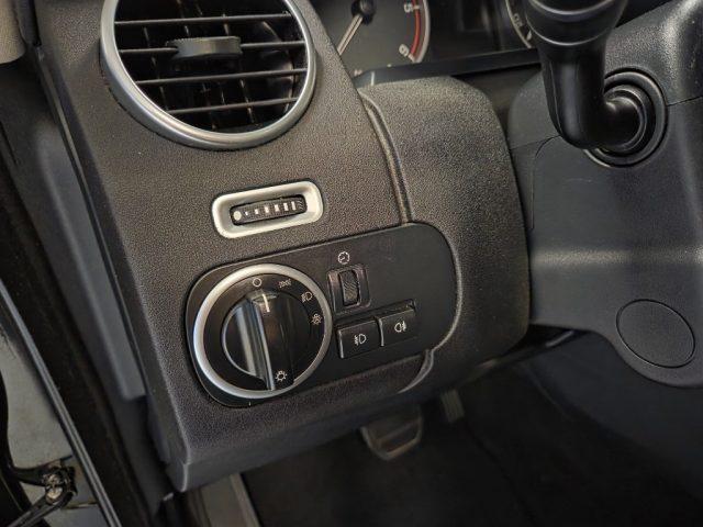 LAND ROVER Discovery 4 3.0 TDV6 EURO 6B