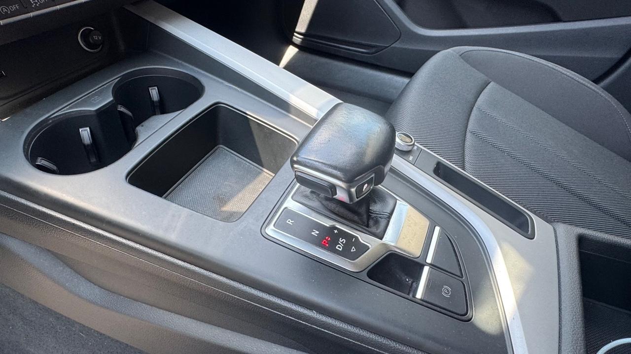 Audi A4 Avant 35 TDI/163 CV S tronic Business Advanced