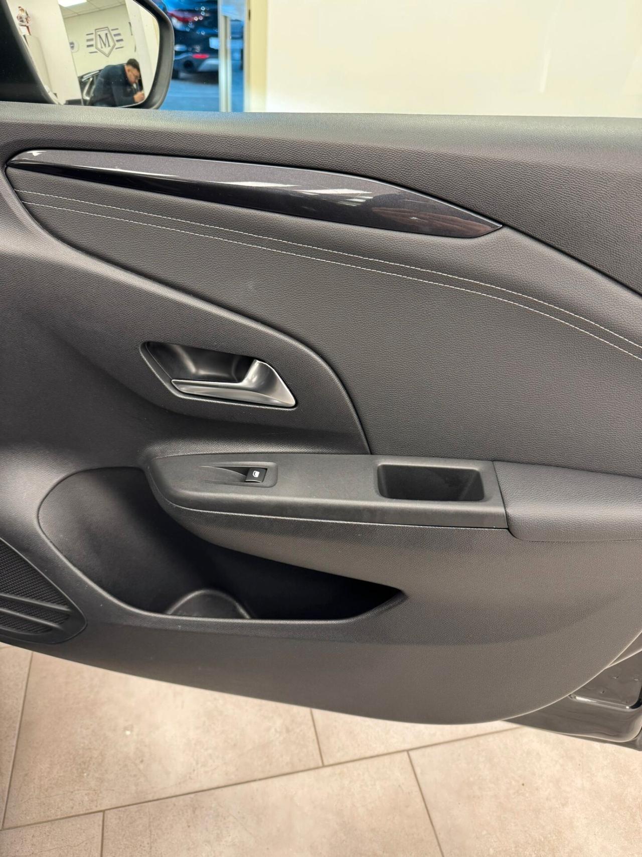 Opel Corsa 1.5 D 100 CV Elegance