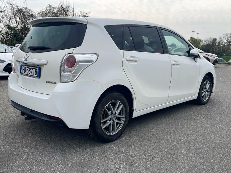 Toyota Verso 1.6 D-4D Active 7 POSTI