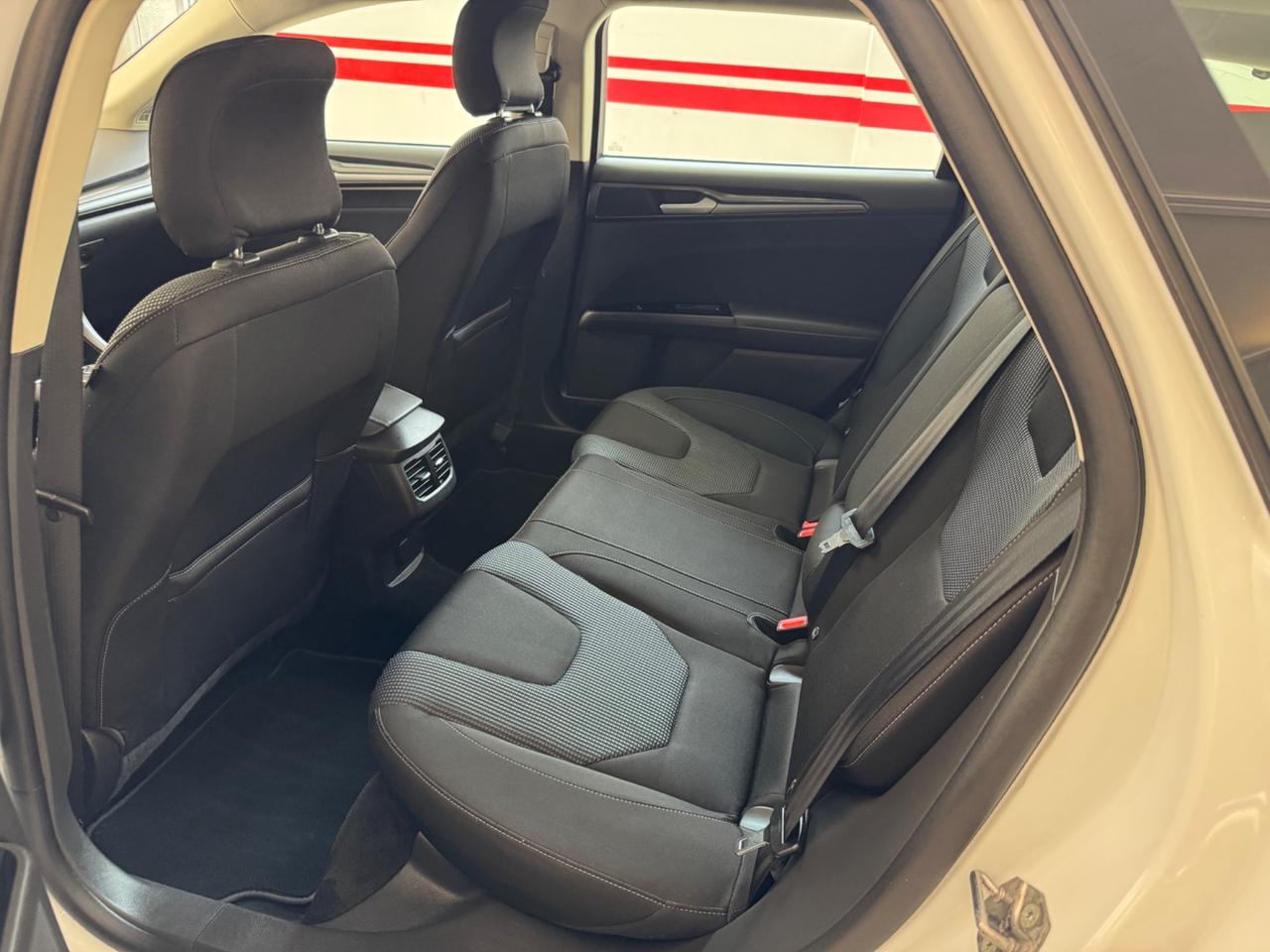 Ford Mondeo 2.0 EcoBlue 150 CV S&S aut. SW Titanium Business