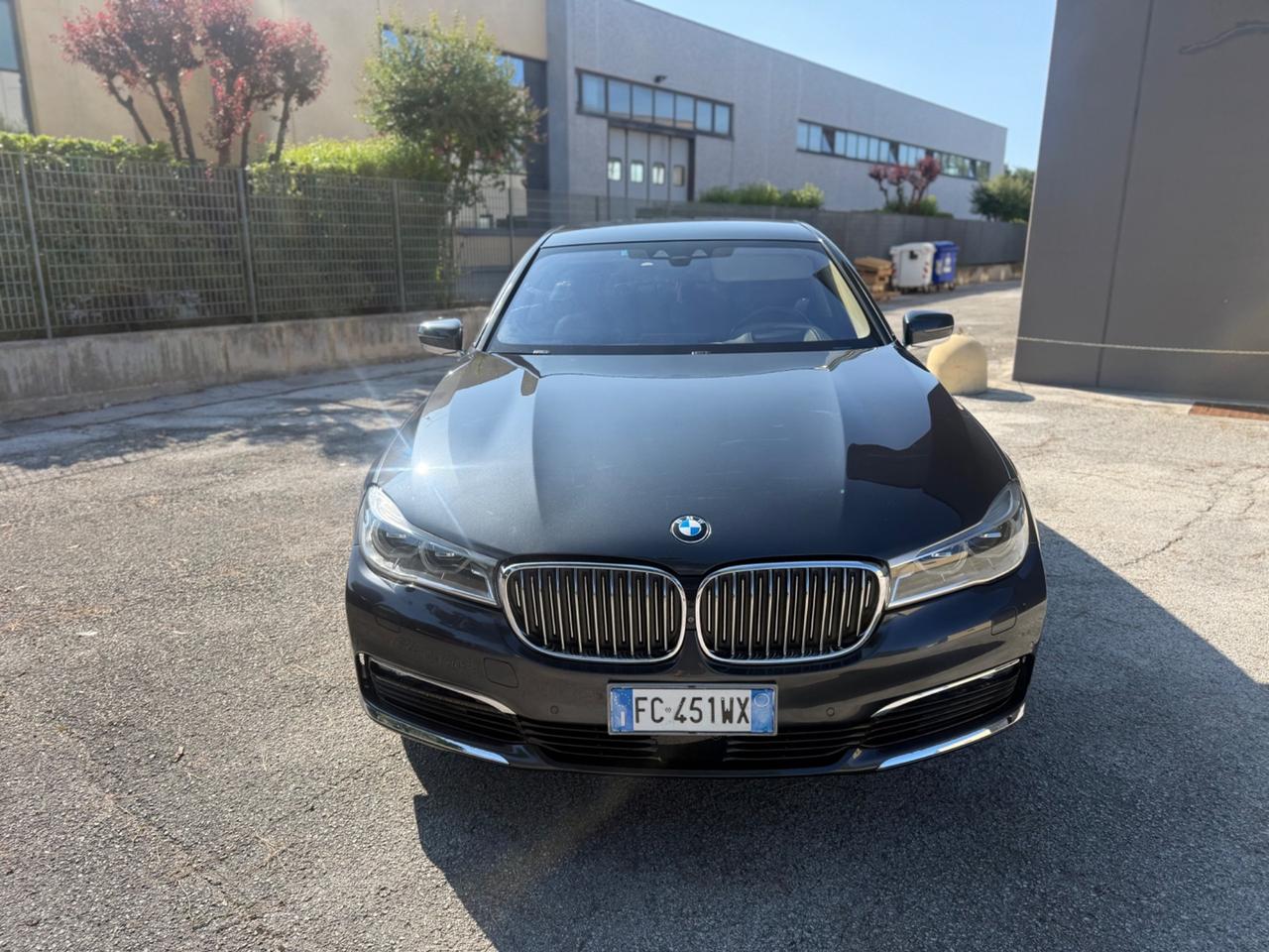 BMW 730 CARBON CORE 2017 12 MESI DI GARANZIA