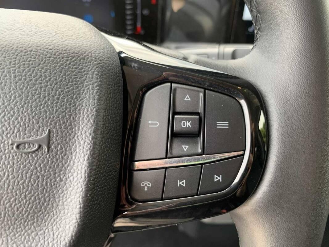 Ford TOURNEO CUSTOM 2.0 ECOBLUE TITANIUM 8 POSTI LED TELECAMERA