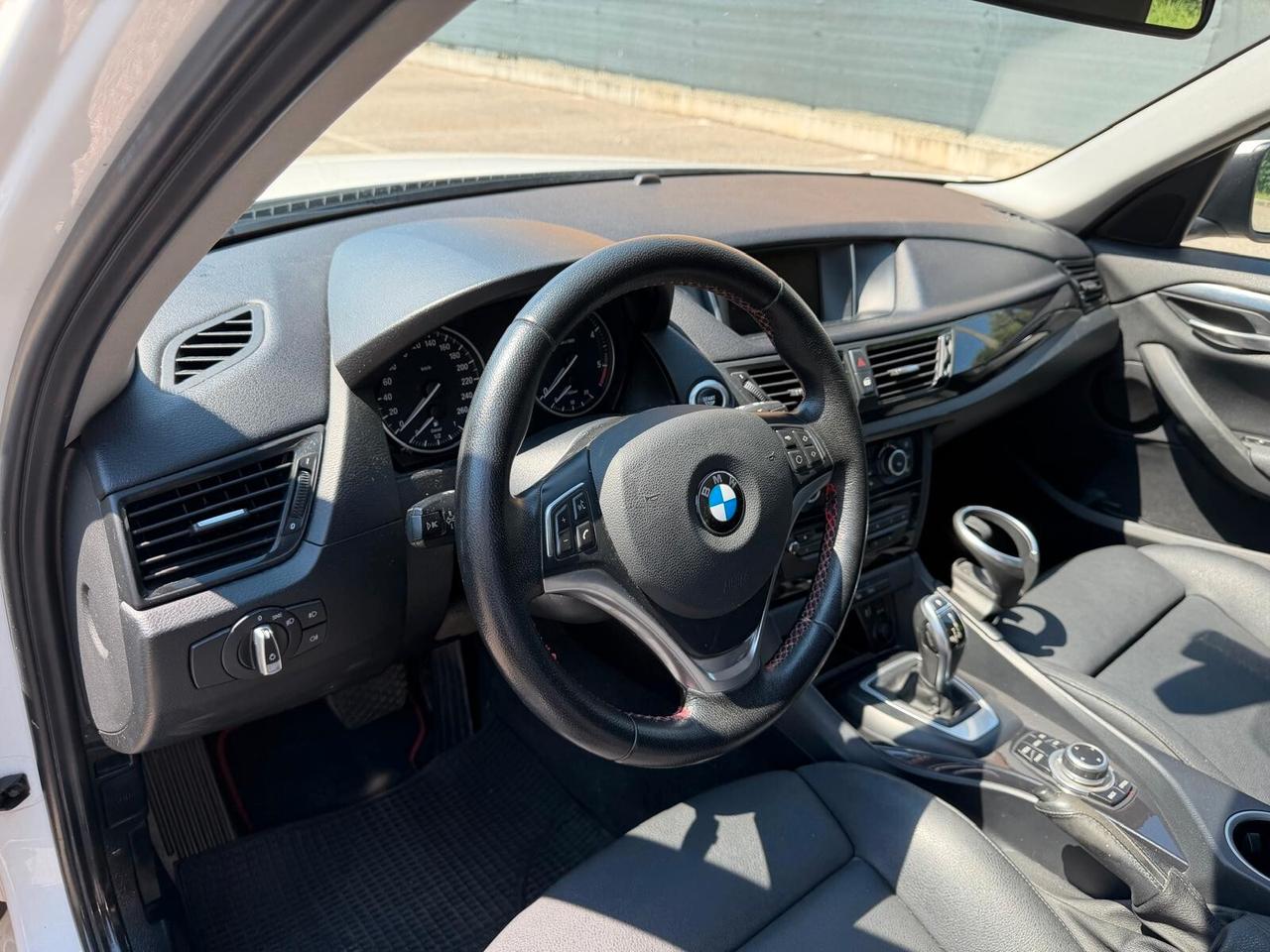 BMW X1 2.0 xdrive - AUT. - 4X4 - NAV. - 12 MESI DI GARANZIA -